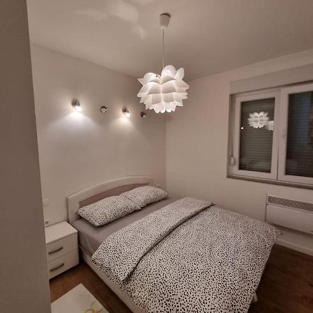 Apartman Anita Ljubuški エクステリア 写真