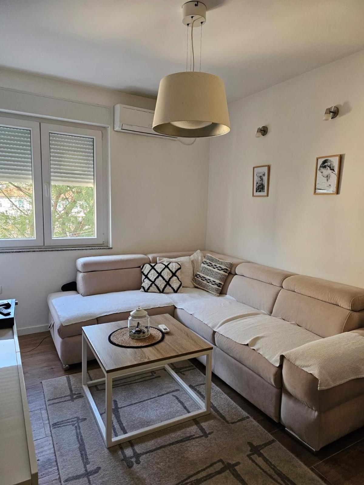 Apartman Anita Ljubuški エクステリア 写真